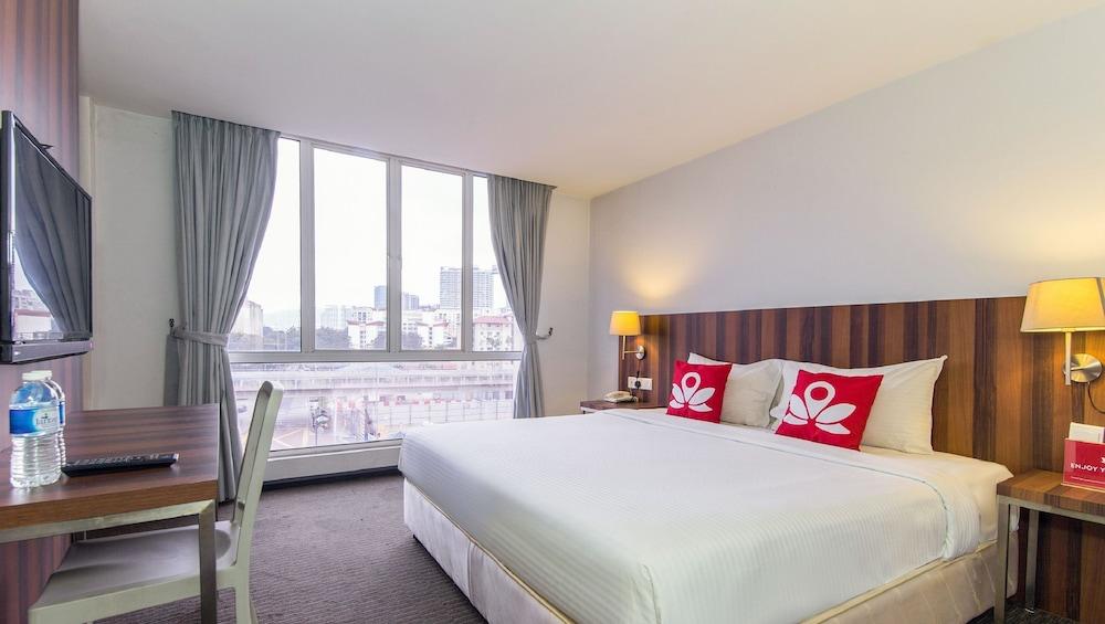 Zen Rooms Sakura Boutique Hotel Куала Лумпур Екстериор снимка